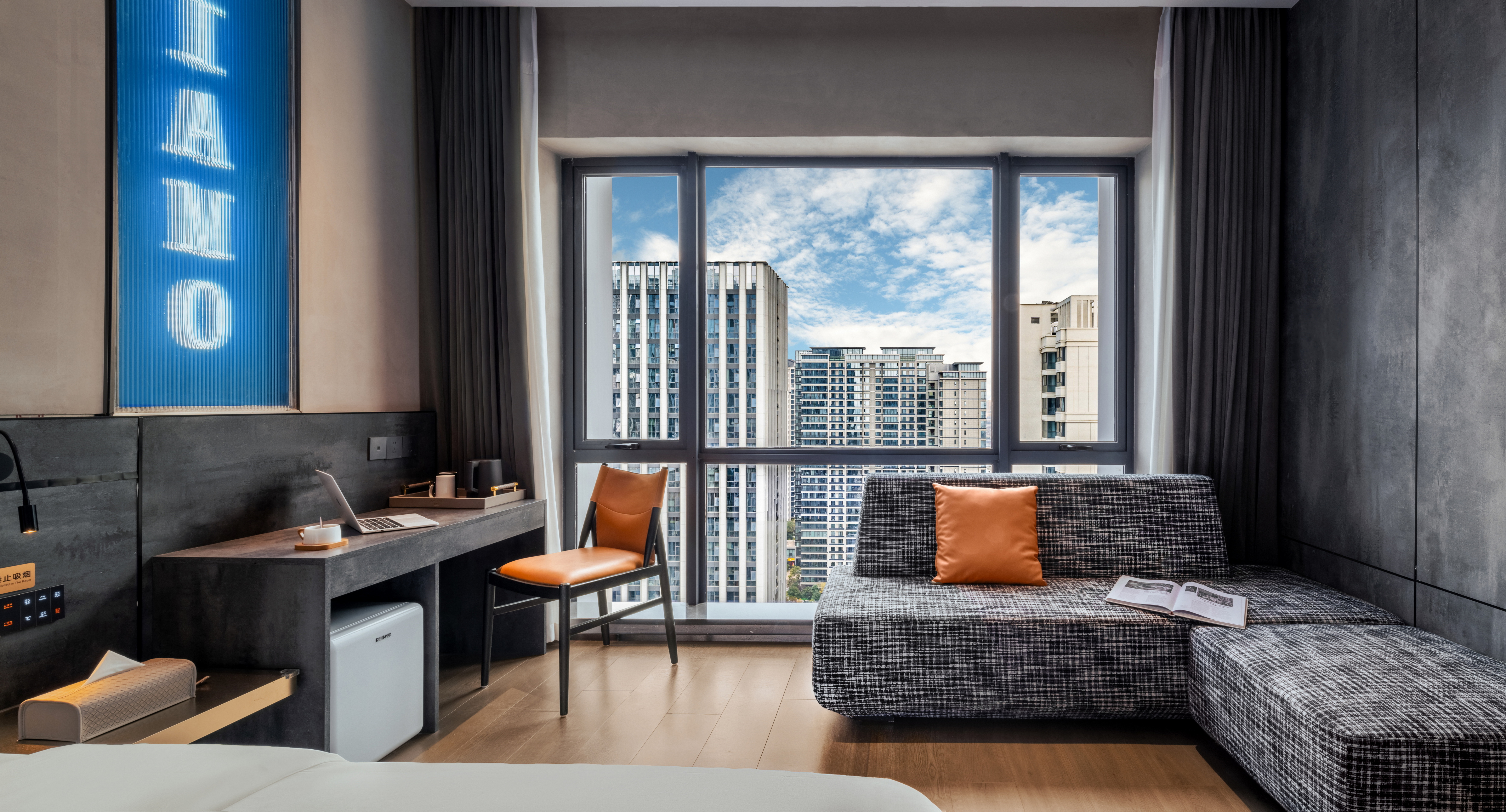 TiAmo奢华大床房[智能客控+芝华仕头等舱床垫+全套科勒衞浴]