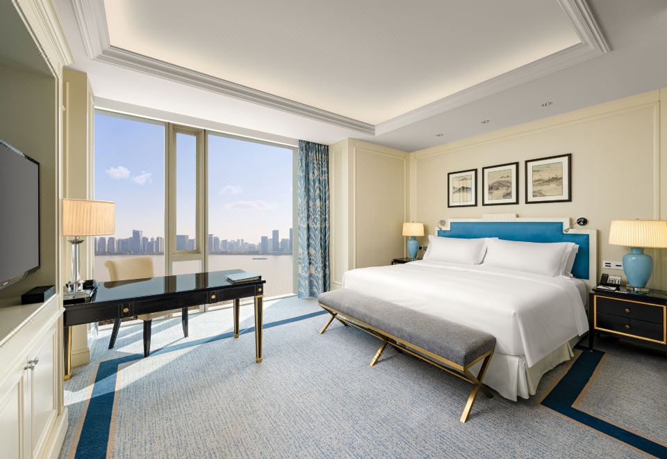 180°正江景特色客房