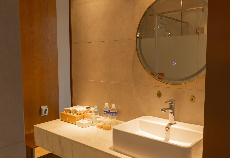 摘月·古运河风光景观阳台·电动大床房