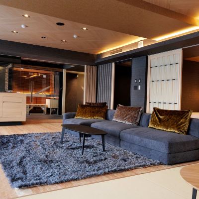 【ウイングス館】湖側 レイクガーデンビュースイート サウナ付 あかん遊久の里 鶴雅 クーポン