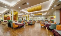 FIRSTHOTSPRINGHOTEL