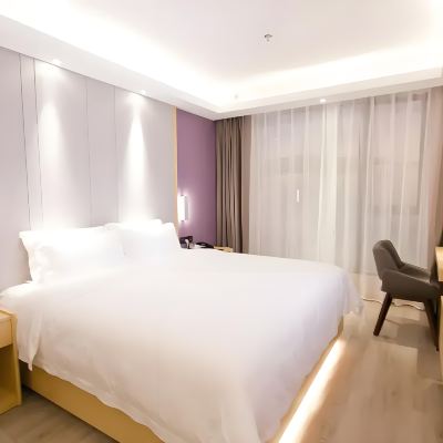 豪華大床房【慕思床墊+新風系統+空氣凈化器】 麗楓飯店（深圳羅湖口岸國貿地鐵站店）優惠