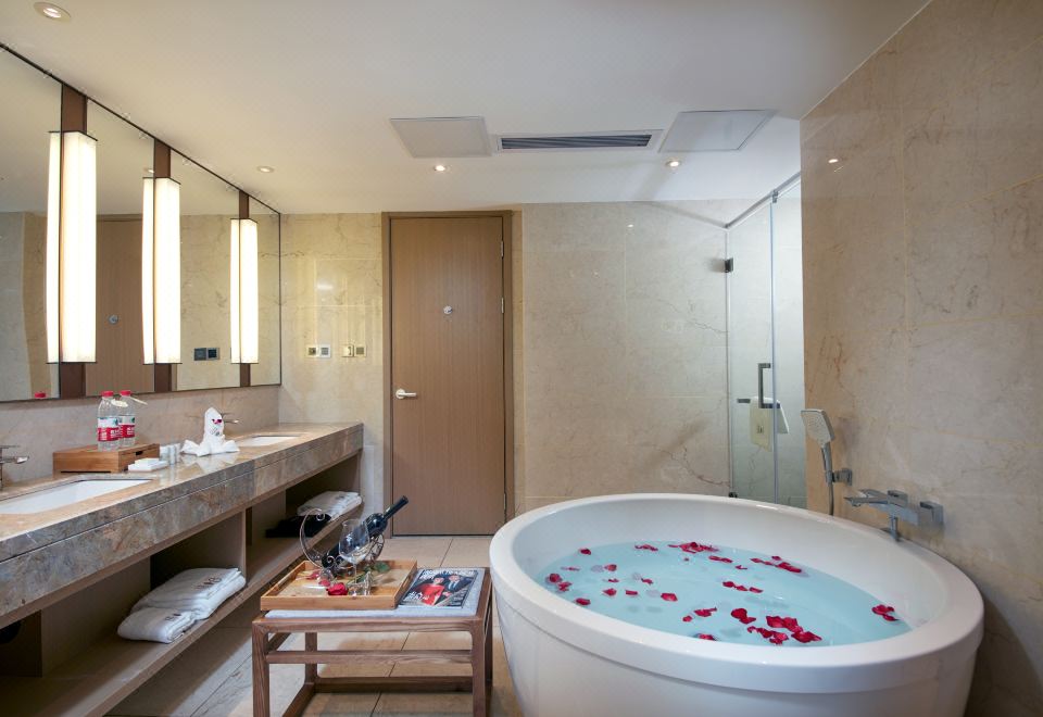 水悦按摩池庭院套房