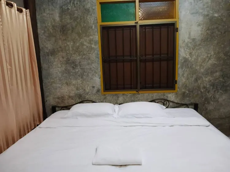 ห้องมาตรฐาน เตียงใหญ่
