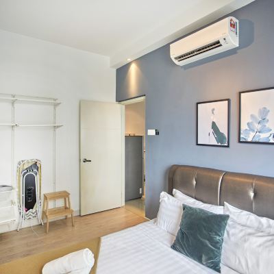 2 Bedroom No Washer Arte Plus by Cobnb Promo Code