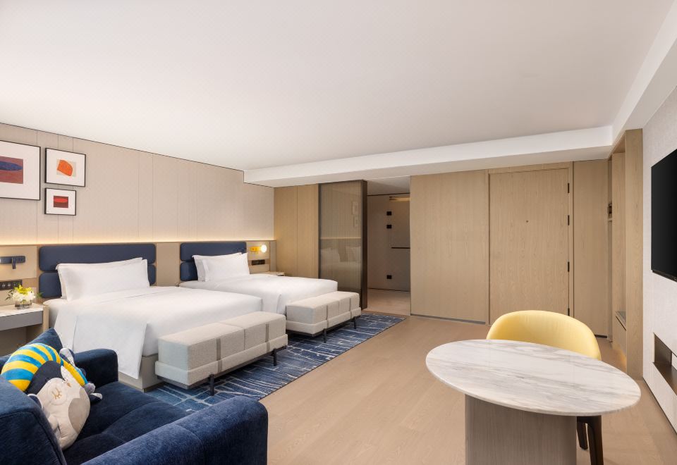 2 Double Beds Grand