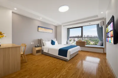 Aiyi Future Serviced Apartment (Shenyang Qingnian Street Maoye Center Branch) Hotels in 