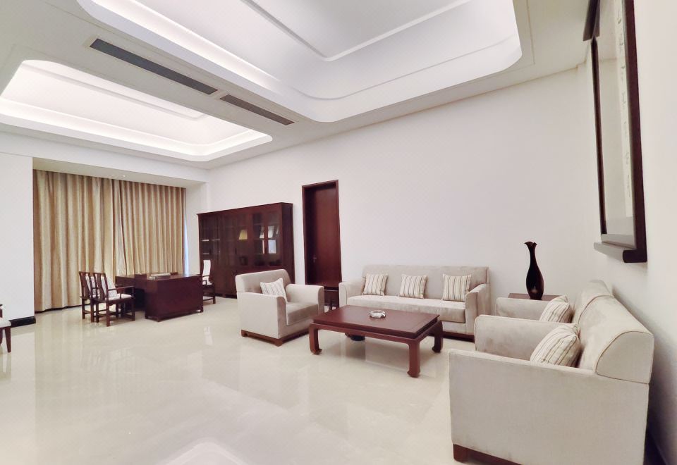 附楼双卧家庭套