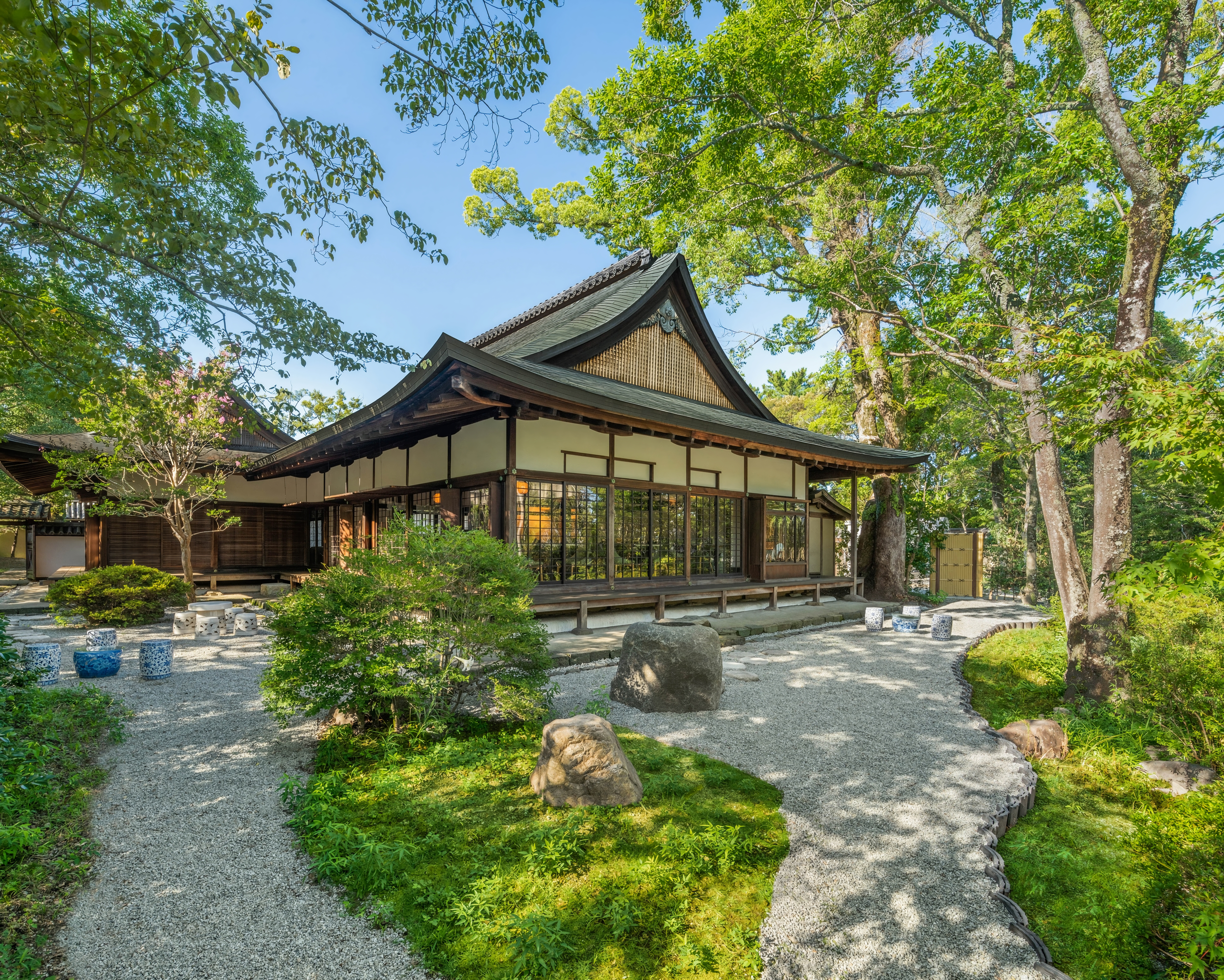 高級花園景特大床間