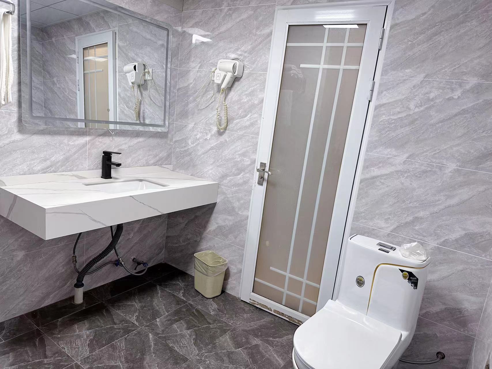 ALIXIANG|影音大床房丨（高清巨幕投影+原野沙发）