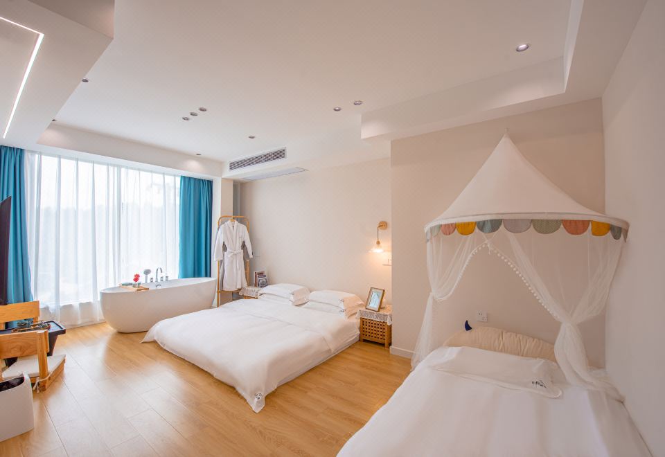 Panorama Family Room (Tatami) (Bathtub)