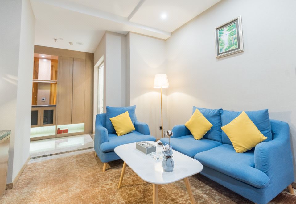 Fuying Hotel (Baoshan Station Wuzhou International Plaza)Executive Suite