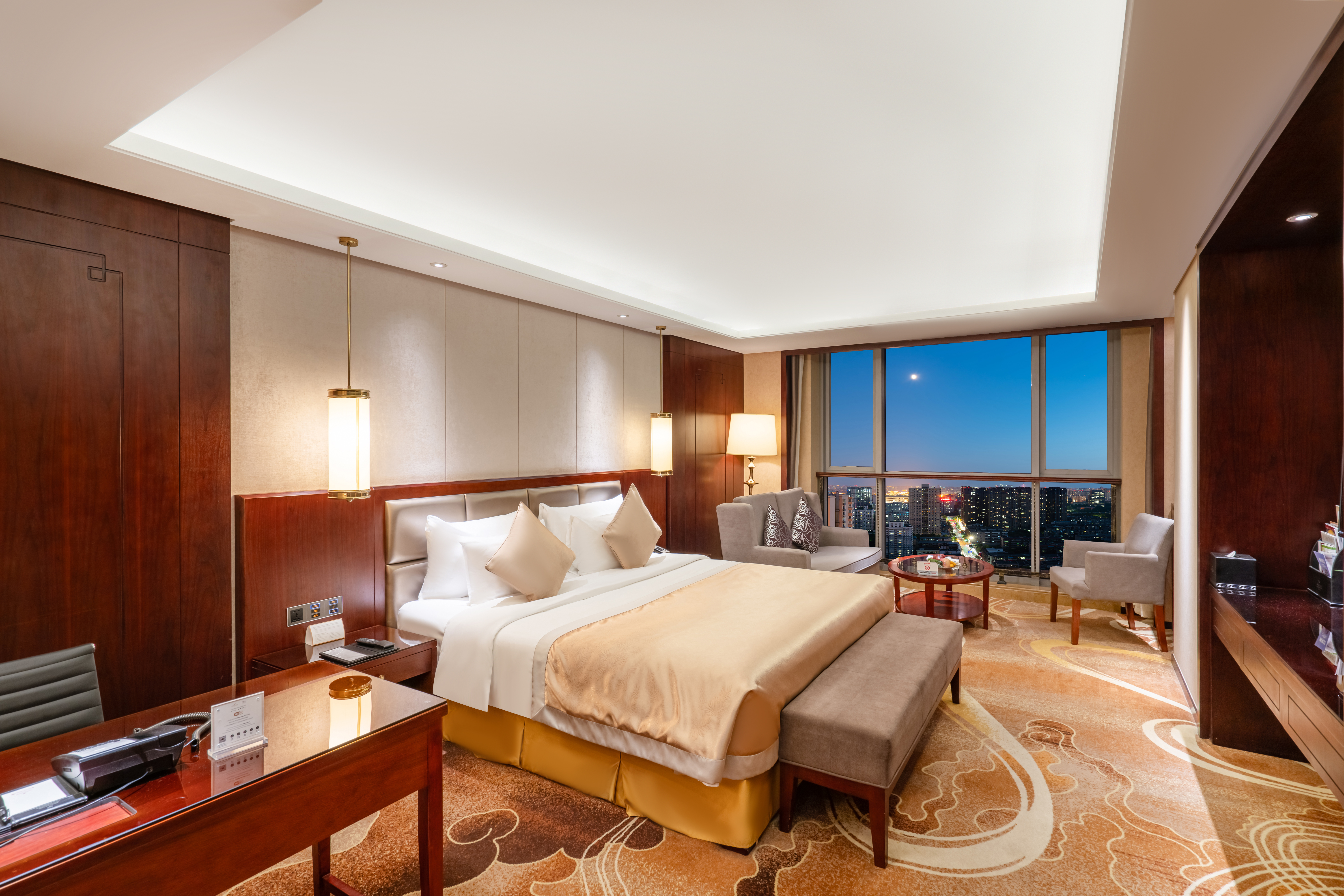 行政豪华大床房