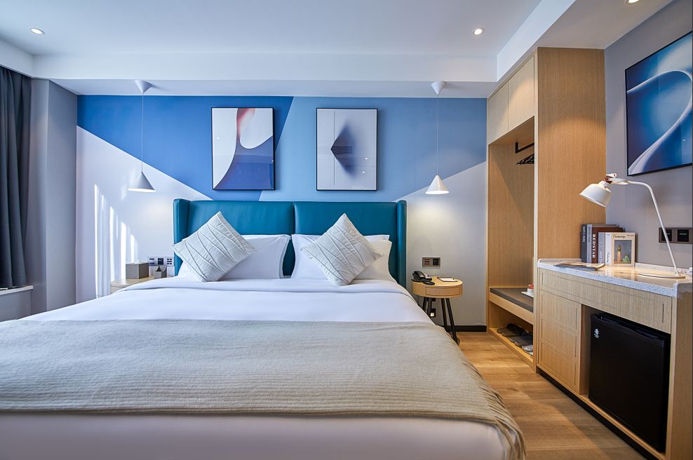 致雅大床房（超大衞浴化粧间+零压记忆床垫+智能客控）