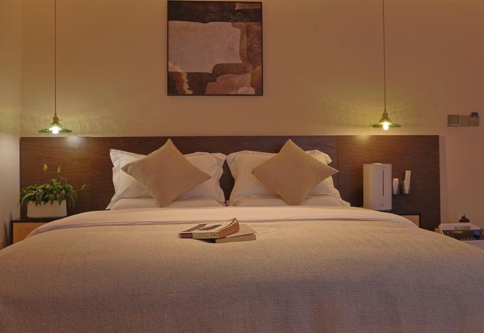 Miyue - 4k Projection King Room-oxygen Supply + Floor Heating + Humidifier + Intelligent Toilet