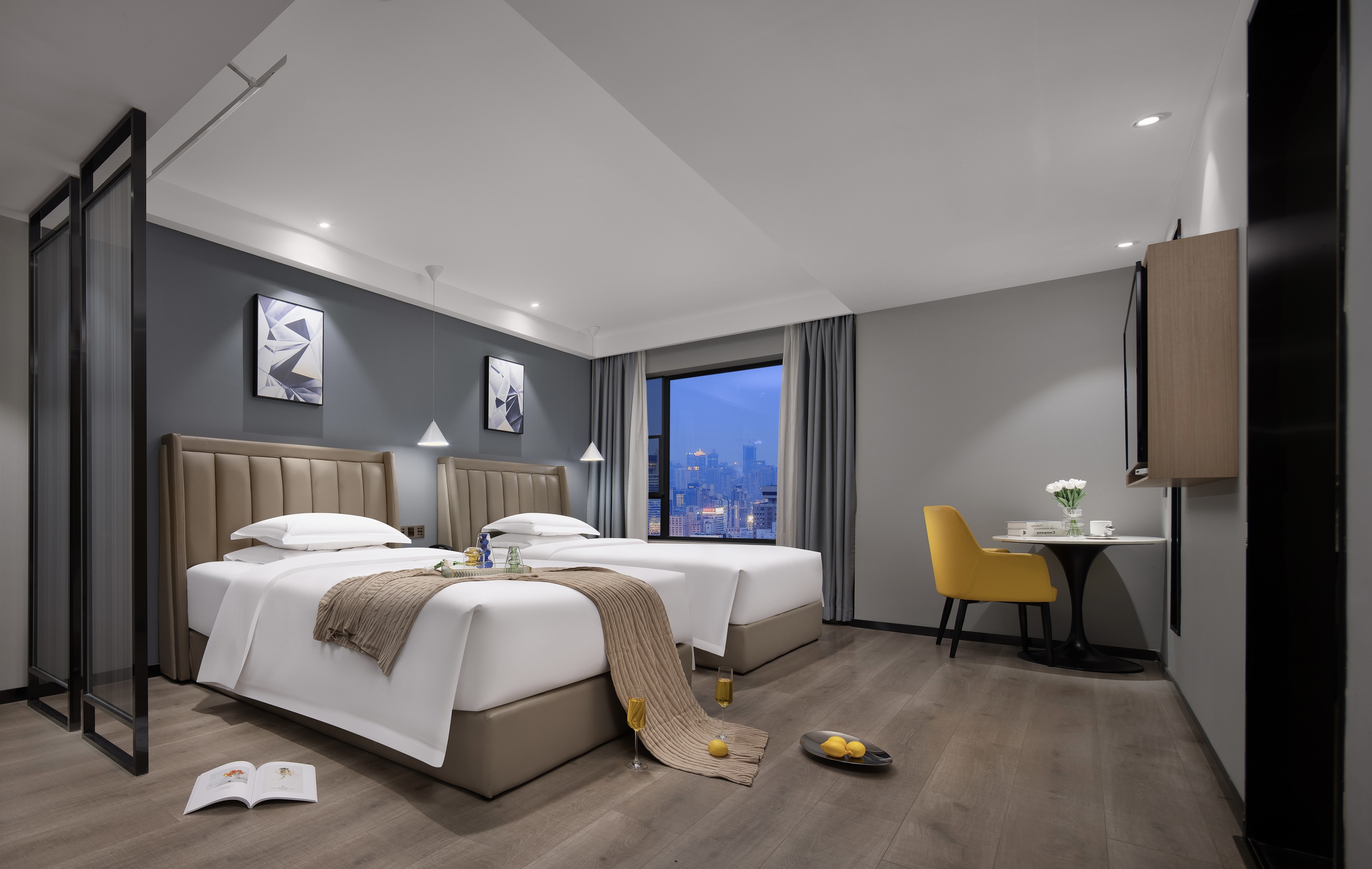 致雅双床房（超大衞浴化粧间+零压记忆床垫+智能客控）