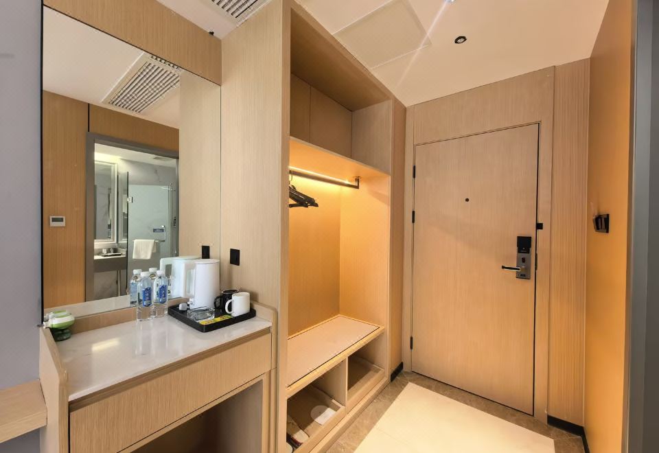 豪華標準房（ 負離子氧吧房+寬敞明亮+零壓床墊）