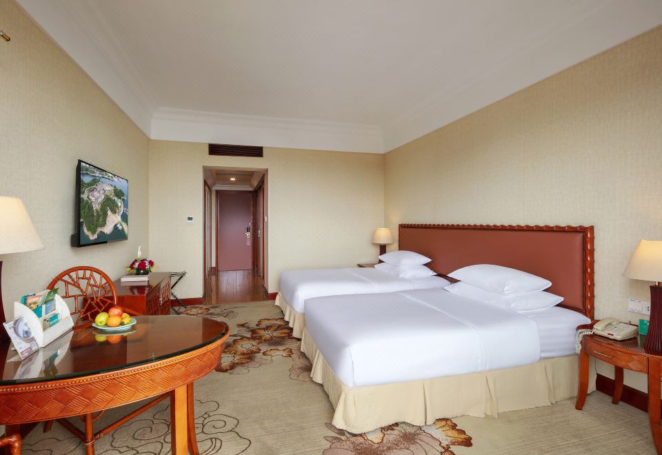 豪华湖景双床房