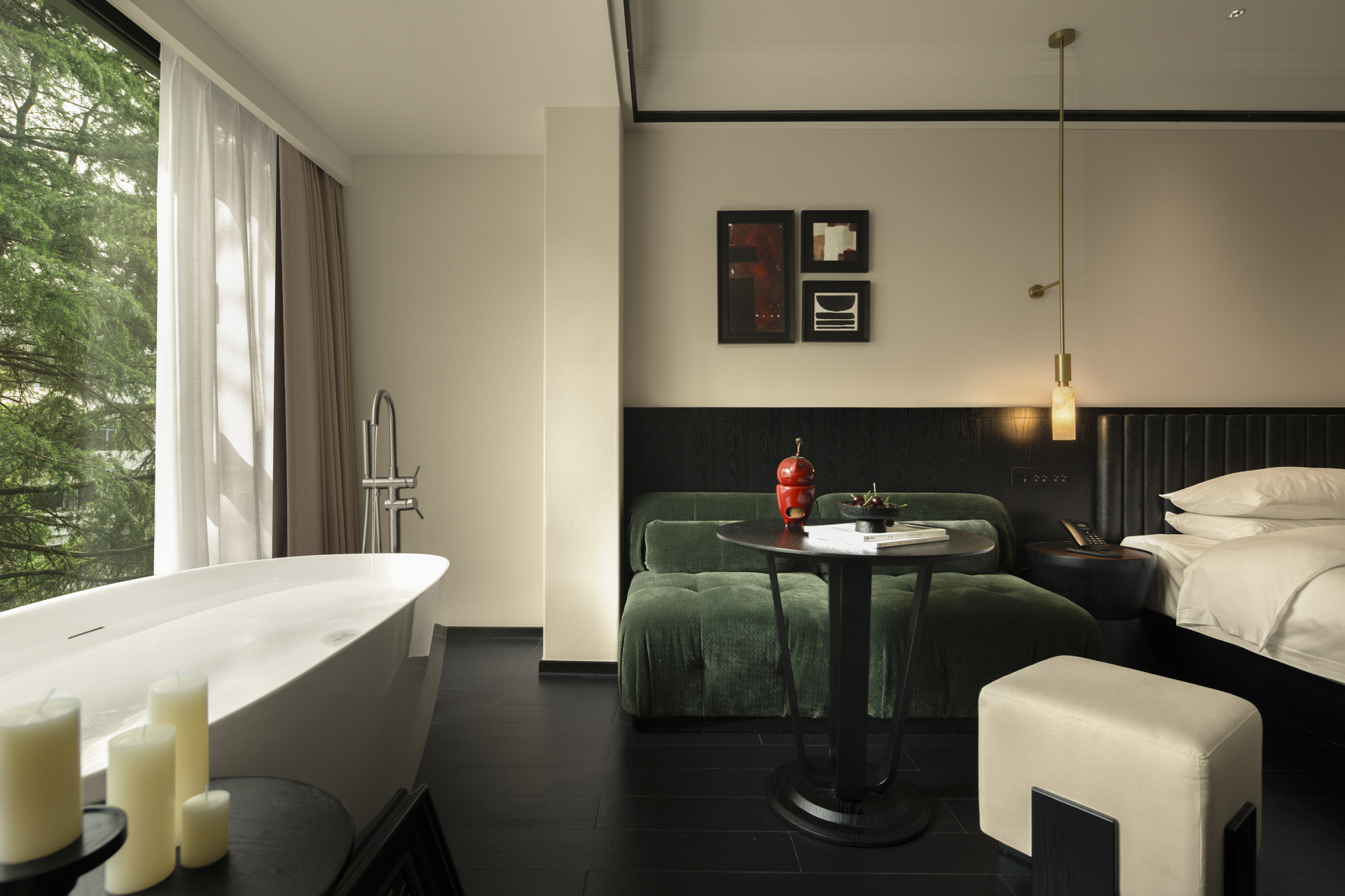 Building2-中古園景浴缸大床房