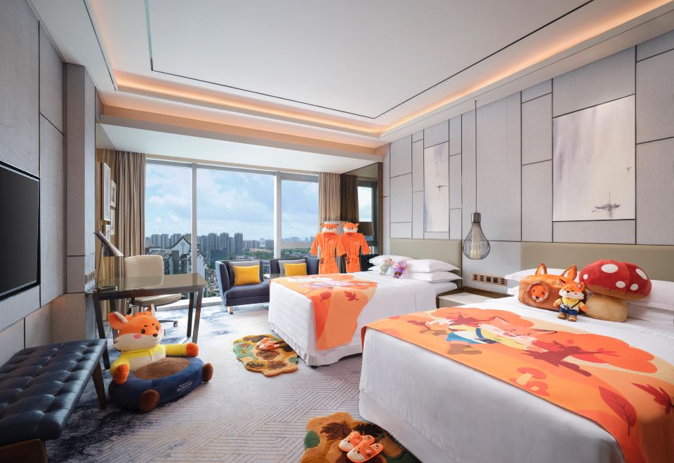Sheraton Guangzhou Nansha HotelLuka's Wilderness Notebook Themed Twin Room