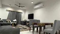 3 bedroom apartment, in Murooj Al Zain complex Hotel a 