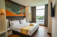 City Rise Hotel Miri Отели в г. 