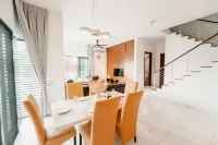 Bayu Ferringhi Seaview PrivatePool Fun Villa/15Pax Hotele w: 