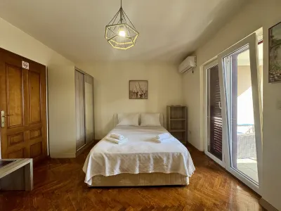 Apartments by Villa Kosta Hotels in 