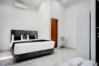 Hotel O Sm Raja Guest House Hotéis em 