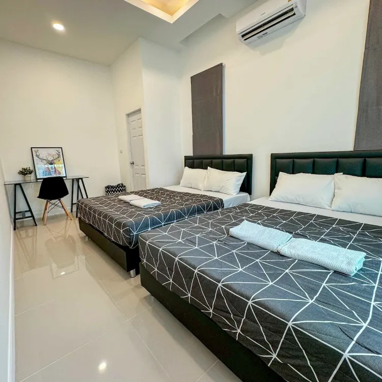 เมลโล่ว พูลวิลล่า