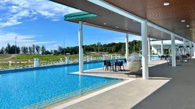 Imperial Hotel Bintulu  호텔