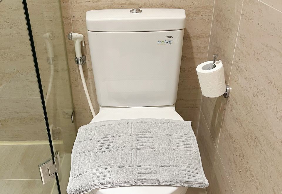 Gold Coast PIK Seaview Apartment|Deluxe 1Br Apartment|Netflix|WIFIDeluxe Suite 1-Bedroom Apartment With LivingRoom And Kitchen (Design: Modern-Living)