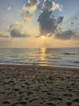 Sichon Glamping Resort, Beachfront