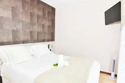 HOTEL ANCORA Hoteles en 
