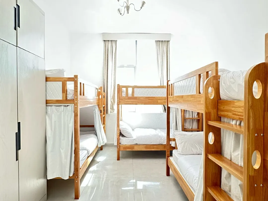 Alphatel Hostel - Dubai World Trade Centre - Dubai