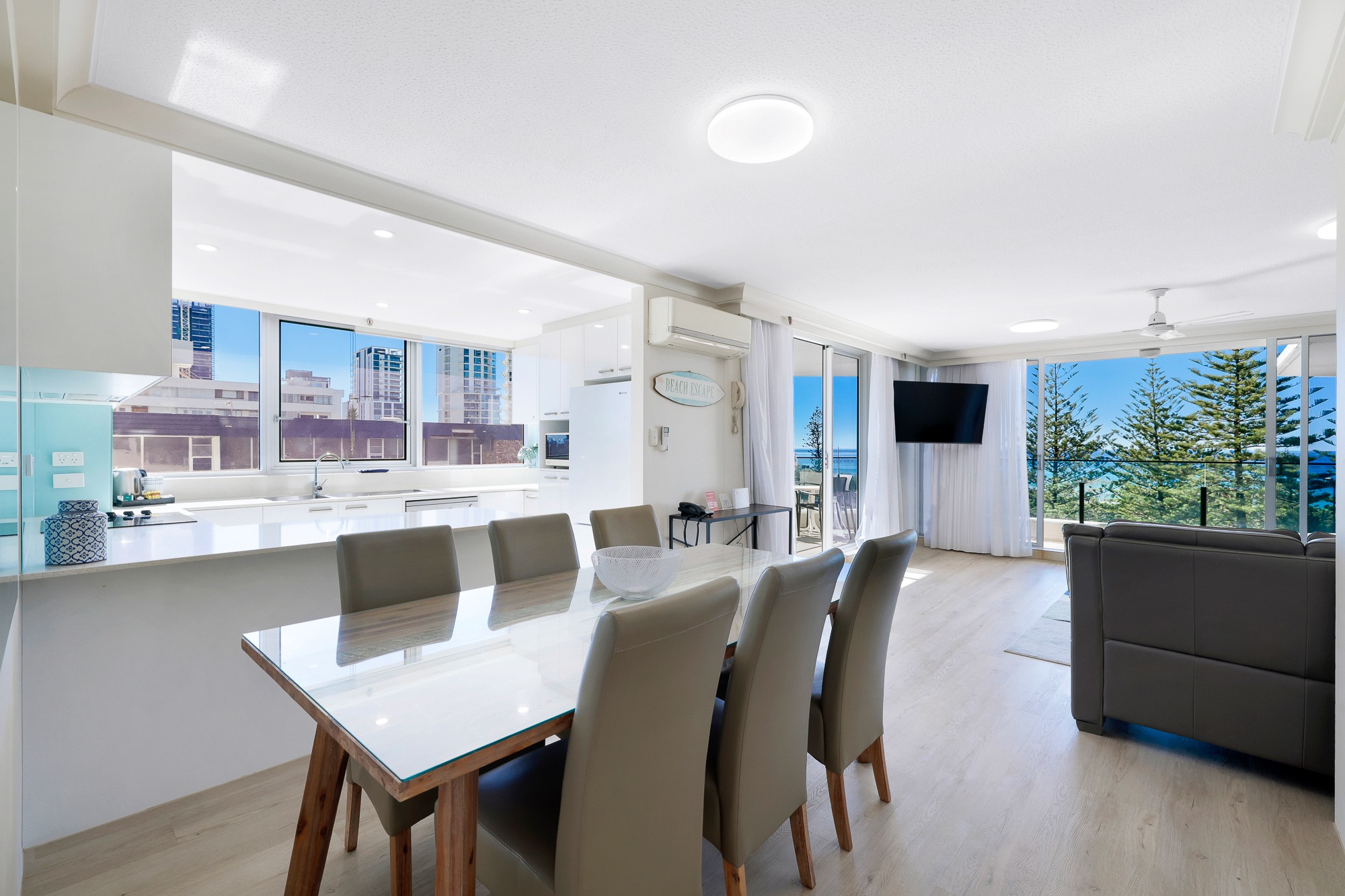 两卧室海景公寓