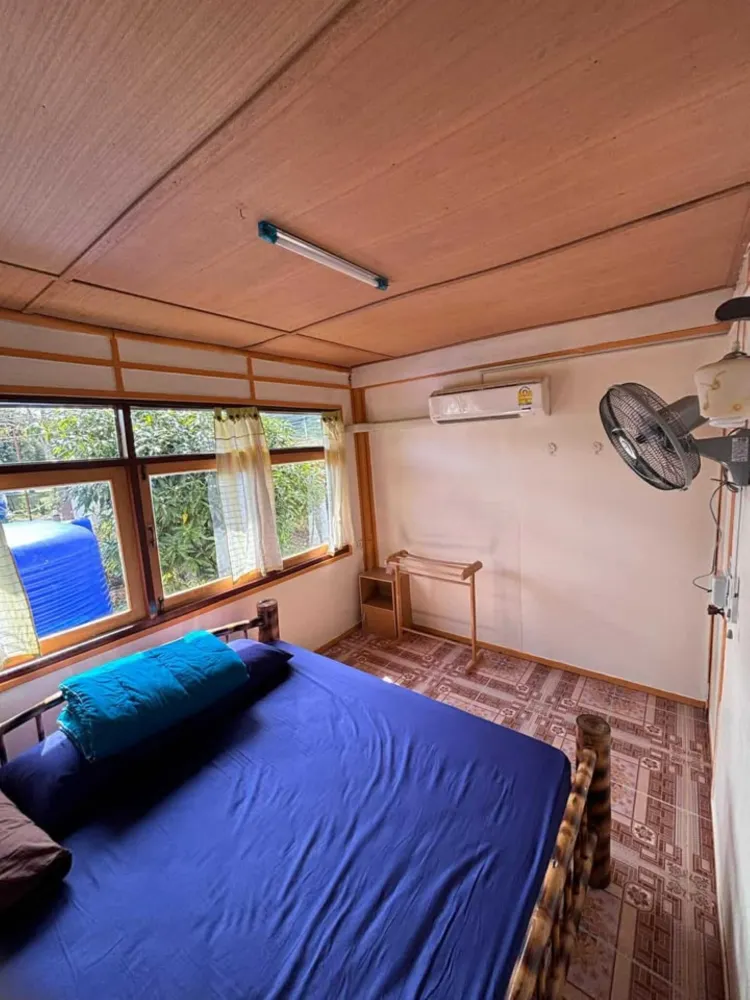 ห้องสแตนดาร์ด เตียงใหญ่ 1 เตียง