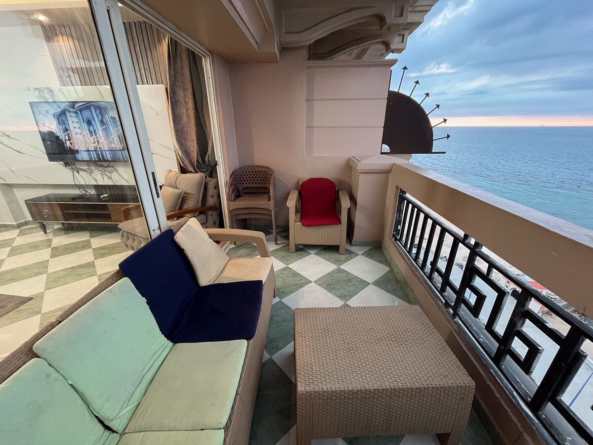 **市中心海滨整套三居室公寓**