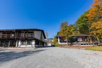 森のオフィス Living のホテル
