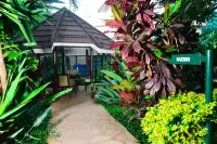 Bustani Tulivu Hotel a 