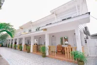Villa Excellance Beach & Wave Pool Resort - Suites & Villas