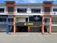 The Glam Inn