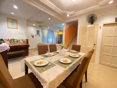Eden Residence Bukit Beruang by Jeffery Lam Home Management Hotel di 