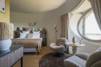 Hôtel-Spa L'EssenCiel - Domaine du Château des Pères Hoteles en 