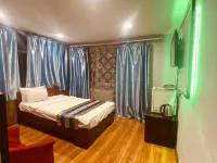 Ayanchin Hotel Hotele w: Ułan Bator
