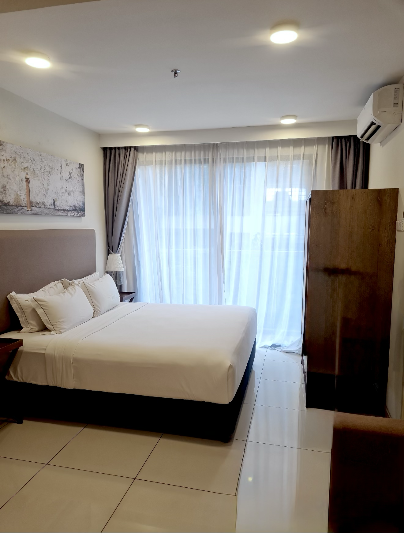 特大床一室房带阳台