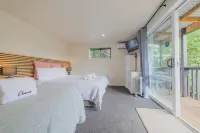 Eclipse Suite for 3 - Parking, Kitchen Hotels in 