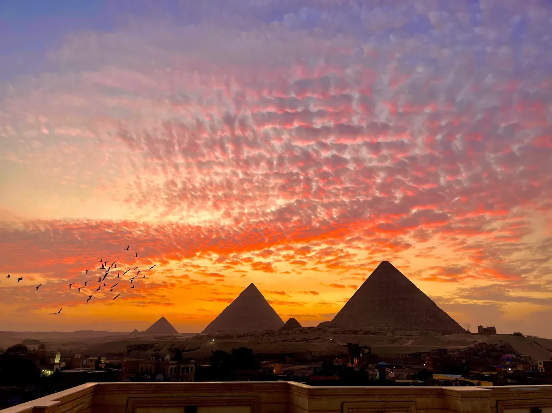 Pyramids Kingdom Rz Hotel - Egyiptom