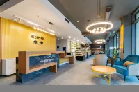 索非亞諾維塔酒店