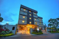 Athena Hotel Kampala Hotele w: 